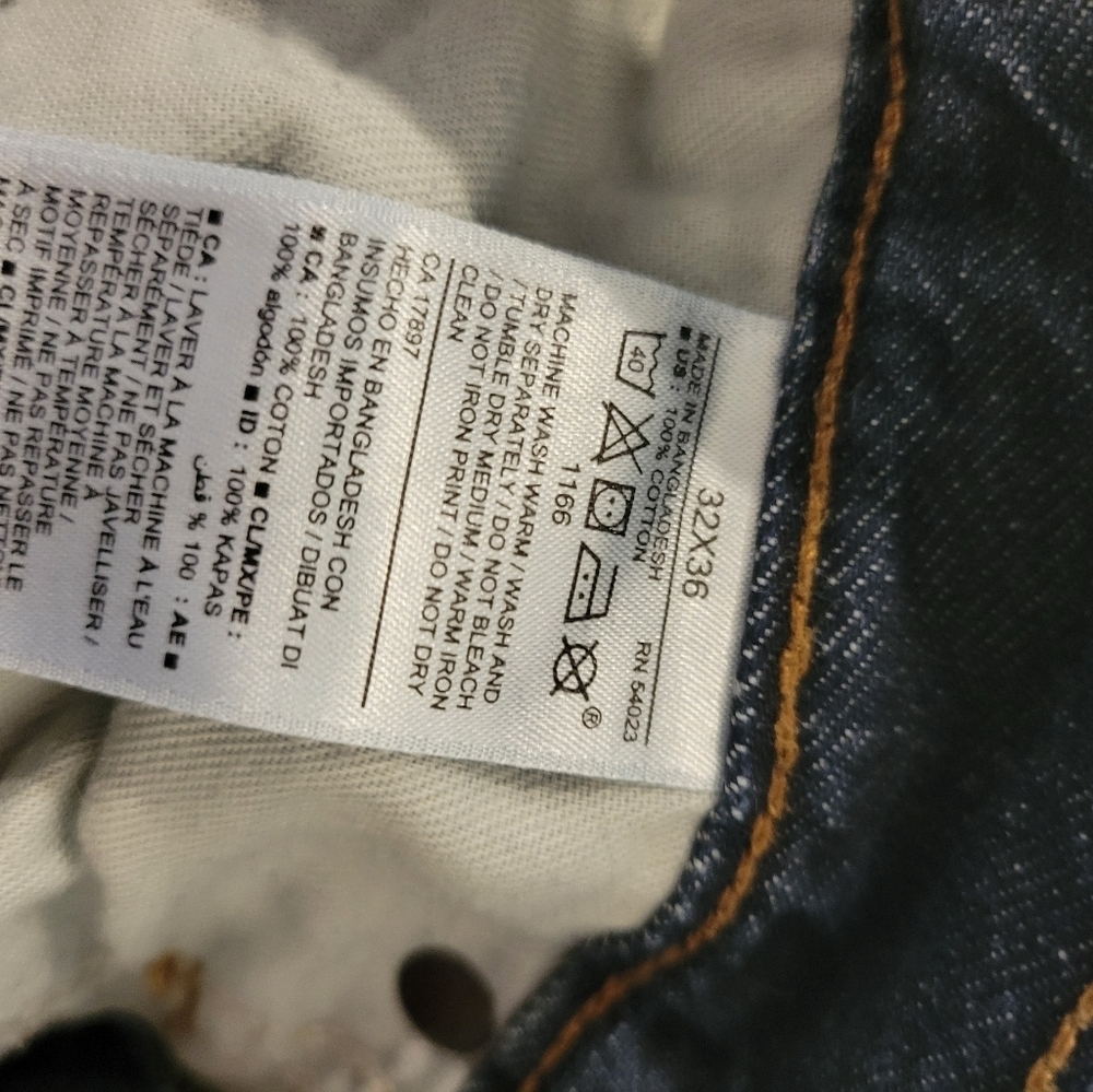 Old Navy Boot Cut Mens Jeans 32 × 36 100% Cotton - Picture 3 of 5
